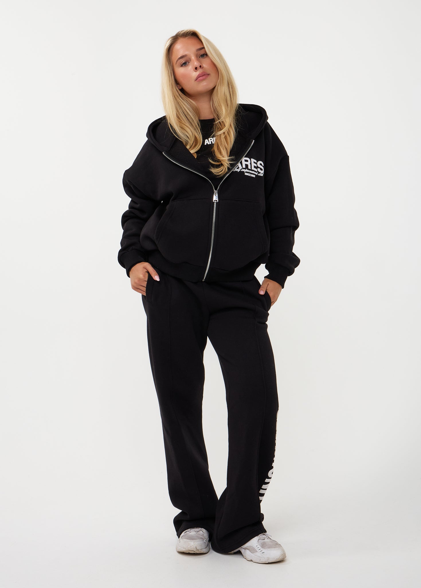 Ares Community Zip-up Hoodie Black (DROPS 24 AUG 20:00)