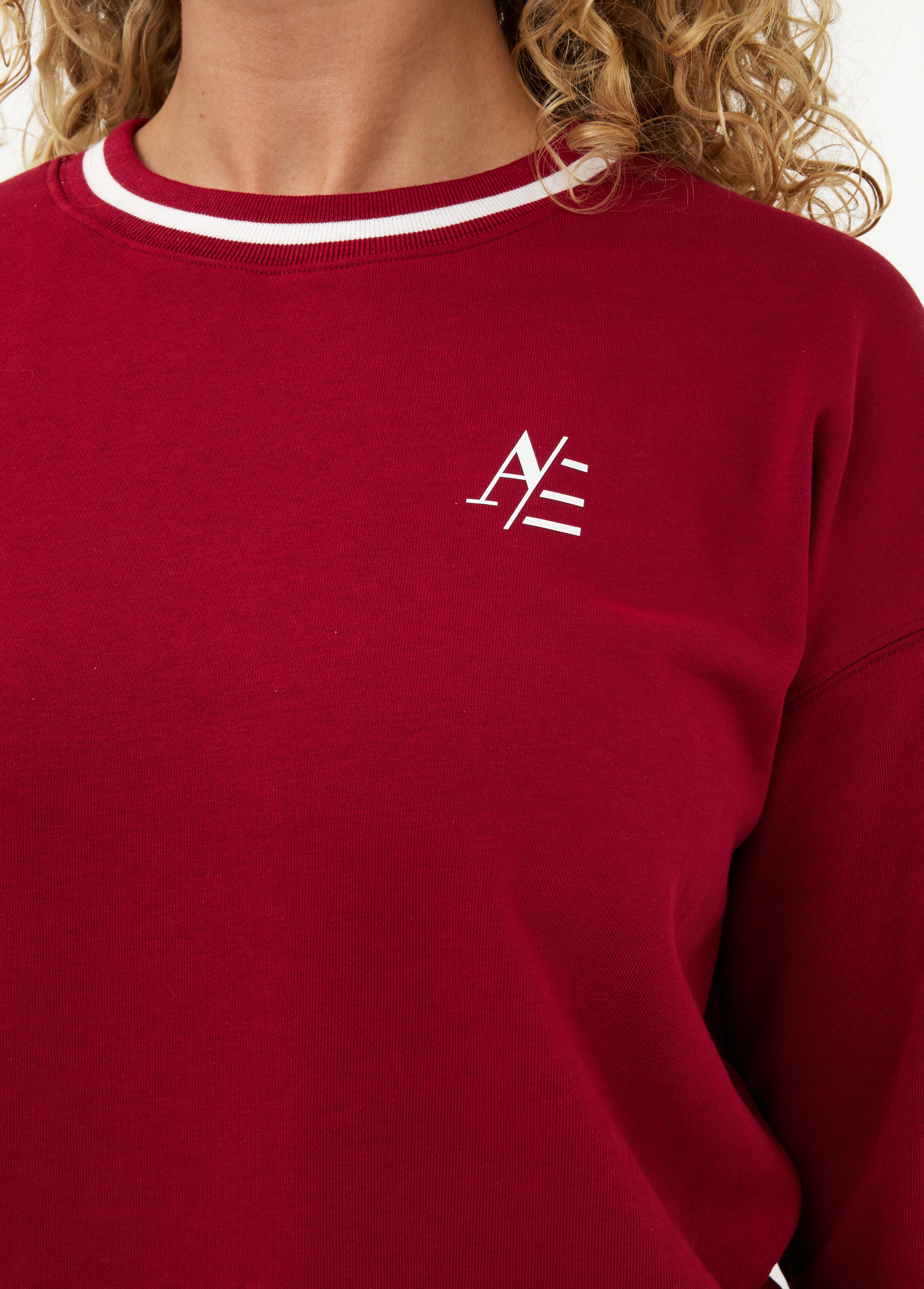 Ares Crewneck Top Wine Red