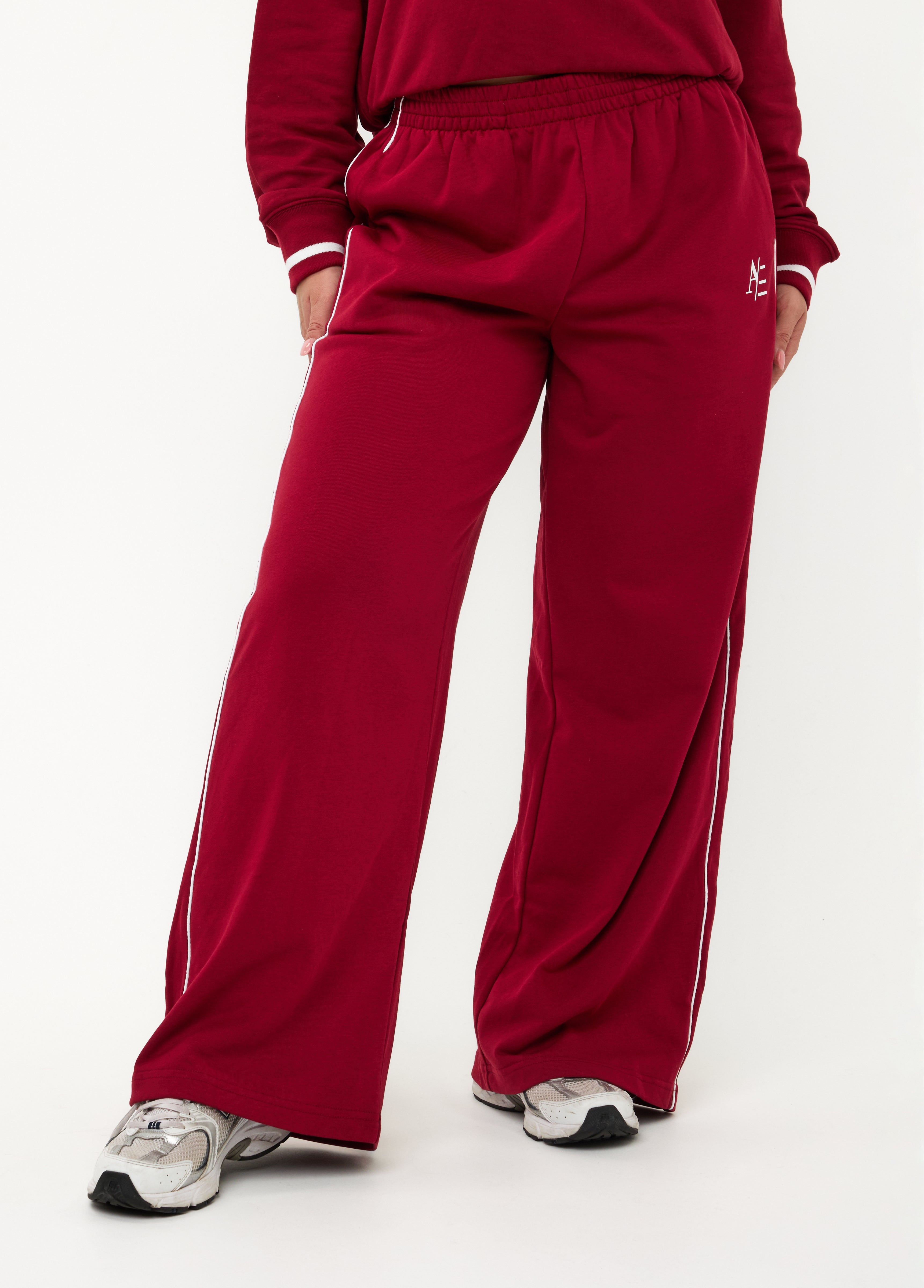 Ares Straight Leg Joggers Wine Red
