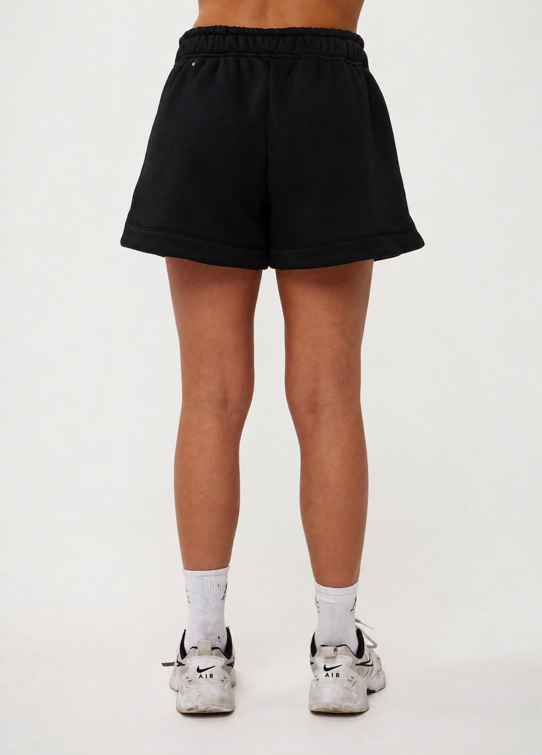 Ares Community Shorts Black (DROPS 24 AUG 20:00)